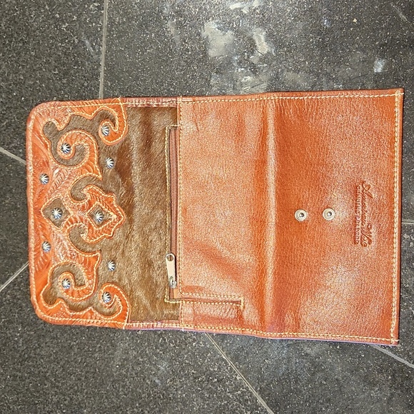 NWOT American Western Leather Tooled Wallet Billfold Cowhide Studs - Picture 5 of 6